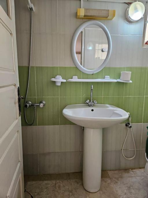 Hadhri Appartement Gobernación de Gobernación de Tozeur Exterior foto